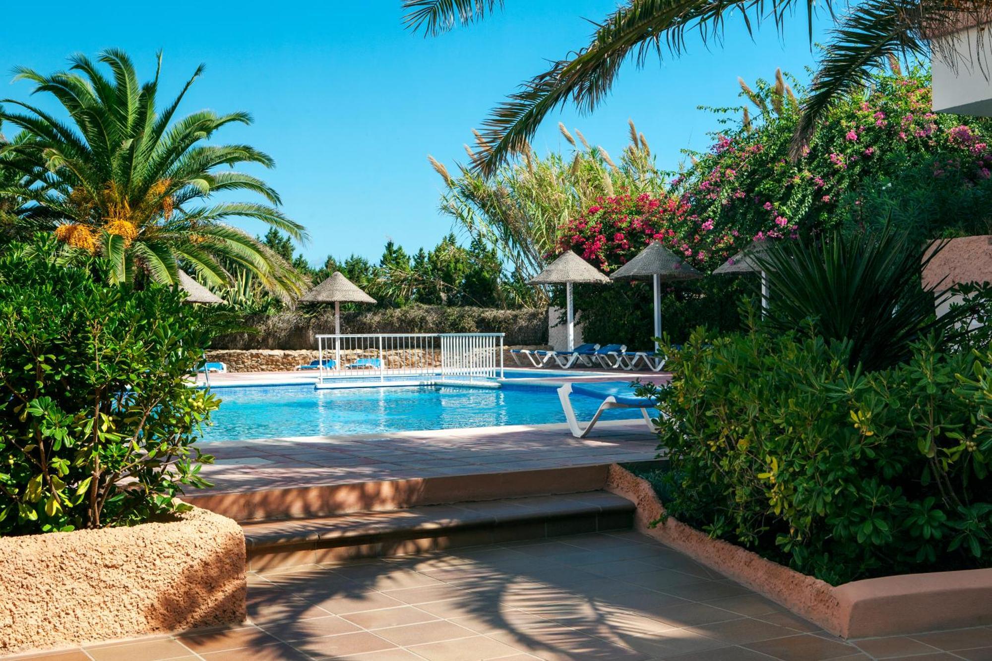 Opcion Roulette De Paya Hotels Es Pujols Exterior photo